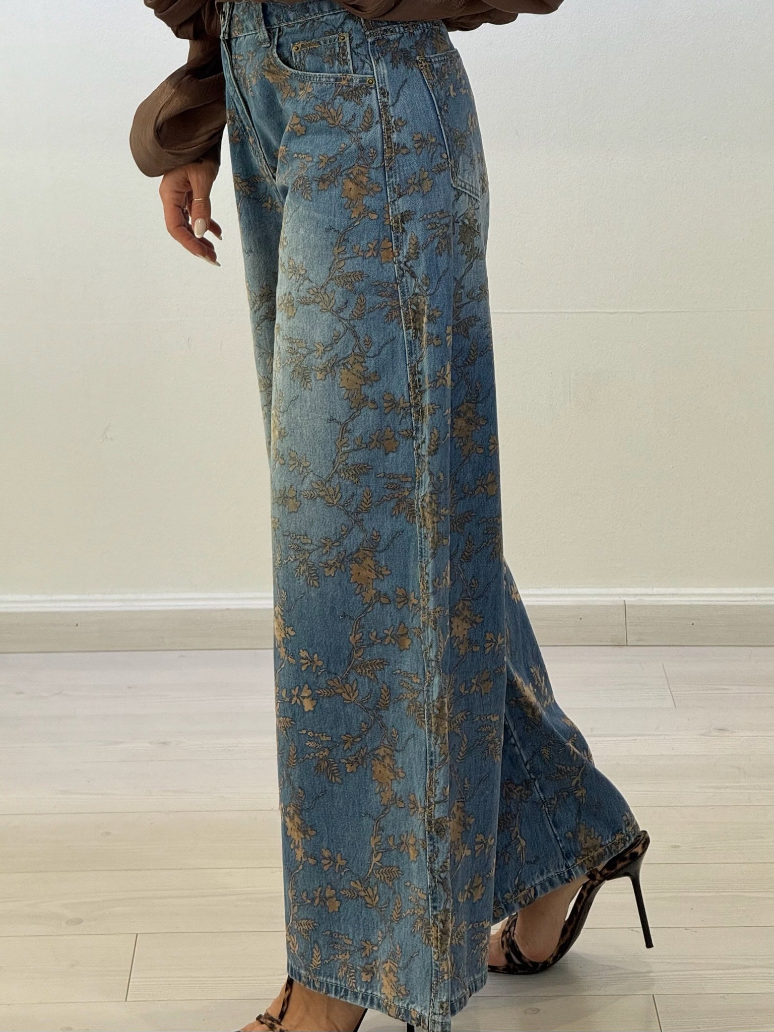 EMILY | JEANS WIDE LEG FLORAL